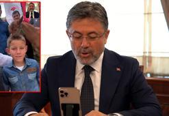 Bakan Yumaklı, 8 yaşındaki Eyüphan'ın, tayı Nazlı'nın tedavi çağrısına karşılık verdi