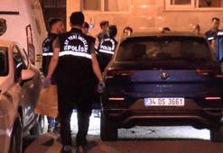 Fatih'te otomobilin içinde, yanındaki kişinin silahlı saldırısına uğrayan sürücü öldü