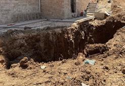 Hatay'da göçük altında kalan 2 işçi öldü