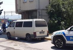 ‘Uygunsuz giyinme’ tartışmasında komşusunu sopayla yaraladı
