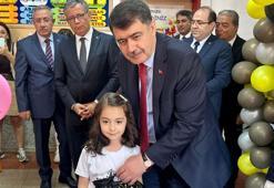 Ankara'da öğrencilerin karne heyecanı