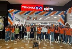 Teknosa, İzmir’deki mağazasını yeni yerine taşıdı