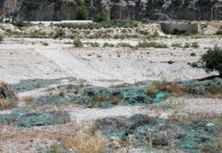 Demre Çayı'nda 'sera atığı' tehdidi