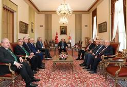 TBMM Başkanı Kurtulmuş, eski Meclis başkanları ile bir araya geldi