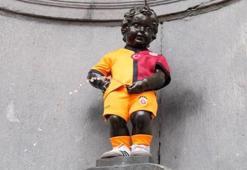 Manneken Pis heykeli, Galatasaray formasını giydi