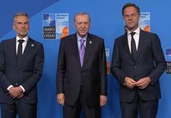 Cumhurbaşkanı Erdoğan, NATO Devlet ve Hükümet Başkanları Zirvesi’nde aile fotoğrafı çekimine katıldı