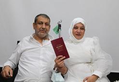 Kemik kanseri tedavisi gördüğü hastanede dünyaevine girdi