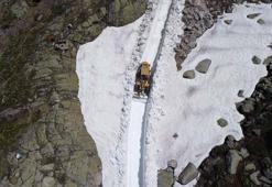 Rize’de haziran sonunda karla mücadele