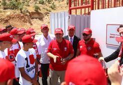 Beşiktaş U16 Futbol Takımı'ndan Gabar'a ziyaret