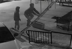 Müzisyenin evine seyyar merdivenle tırmanan şüpheliler, tamire bırakılan otomobille hırsızlığa gitmiş