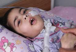 İğne alerjik reaksiyon gösterince Kamile Ebrar, yatağa bağımlı hale geldi