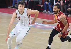 Ufuk Sarıca transferde Karşıyakalı Ozan'ı kaptı