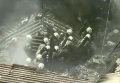 Esenyurt'ta bebek bezi fabrikasında çıkan yangın söndürüldü; 1 itfaiye eri yaralandı