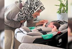 Bakan Göktaş'ın adını koyduğu Emre bebek, sıcak yuvaya kavuştu