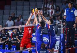 A Milli Erkek Voleybol Takımı, Fransa'ya 3-0 mağlup oldu