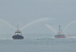 Zonguldak’ta Kabotaj Bayramı’nda su gösterili kutlama