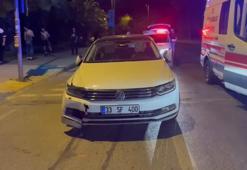 Kadıköy’de motosiklet ile otomobil çarpıştı: 2 yaralı