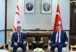 Cevdet Yılmaz, KKTC Başbakanı Üstel ile görüştü