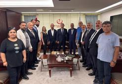 AKKAV heyeti, BBP lideri Destici’ye ziyaret etti