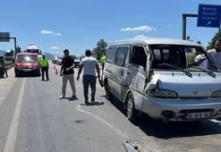 Sakarya'da minibüs devrildi: 6 yaralı
