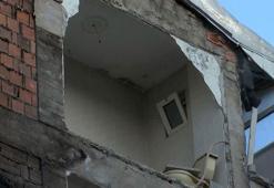 Güngören’de yıkım çalışması sırasında oyuncu Orhan Yaylacıkoral'ın evi zarar gördü