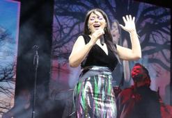 Zara, merhum sanatçı Volkan Konak için 'Al ömrümü' şarkısını seslendirdi