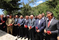 Başbağlar'da 32 yıldır dinmeyen acı: 33 şehit törenle anıldı
