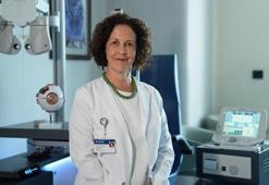 ‘Göz kapağı estetiği ameliyatı 40 yaş üzerindeki bireylerde daha çok görülüyor’