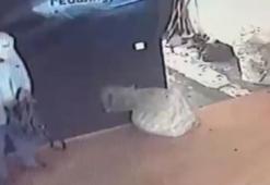 Sultangazi ve Gaziosmanpaşa'da iki farklı hırsızlık kamerada