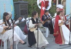 Kazakistan 'Ulusal Dombra Günü' Zeytinburnu’nda kutlandı