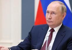 Putin: Tek kutuplu düzen yıkılıyor