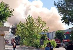 Gaziantep’te halı fabrikasında yangın
