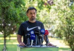 İlhan Palut: En zor dönemleri yaşıyor, yönetimle takımı kurmaya çalışıyoruz