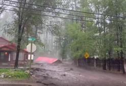 ABD'nin New Mexico eyaletindeki selde 3 kişi hayatını kaybetti