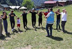 Ayder Yaylası’nda horonlu ‘ideal kilo’ hareketi