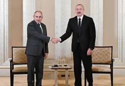 Aliyev ile Paşinyan, Abu Dabi’de bir araya geldi