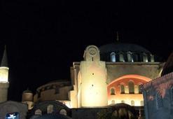 Ayasofya’nın açılışının 5. yıl dönümünde yürüyüş düzenlendi