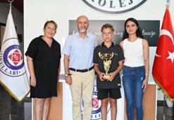 İzmir BİL Koleji öğrencisi Çağrı Karatepe LGS birincisi oldu