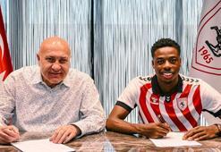 Samsunspor, Anthony Musaba ile 4 yıllık sözleşme imzaladı