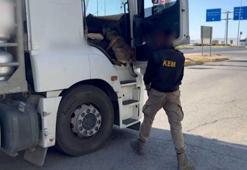 Kamyondaki uyuşturucuyu ‘Alfa’ buldu