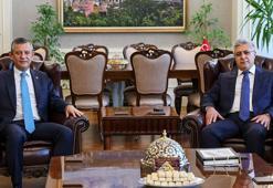 Özgür Özel, Yargıtay Cumhuriyet Başsavcısı Şentürk’ü ziyaret etti