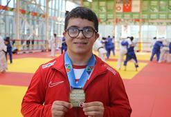 Down sendromlu milli sporcu 7 saniyede Avrupa şampiyonu oldu