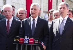 Ticaret Bakanı Bolat ve Vali Gül'den 15 Temmuz Şehitliğine ziyaret