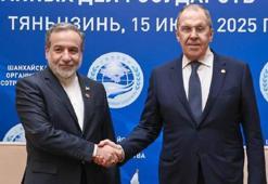 Rusya ve İran dışişleri bakanları bir araya geldi