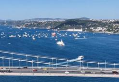 15 Temmuz şehitleri anısına 253 tekne boğazdan geçti