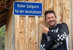 Uzaydan atlayan Felix Baumgartner, yamaç paraşütü kazasında hayatını kaybetti