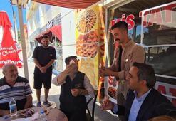 Vali, ikram ettiği marula çiğ köfte koymayı unuttuğu polis memuruna tatlı ısmarladı