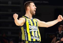 Melih Mahmutoğlu bir yıl daha Fenerbahçe Beko’da
