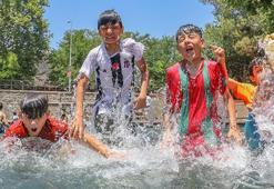 Diyarbakır'da termometreler 48 dereceyi gösterdi