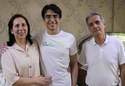 YDT İngilizce şampiyonu Mehmet: Dershaneye gitmedim, okulda ve evde çalıştım